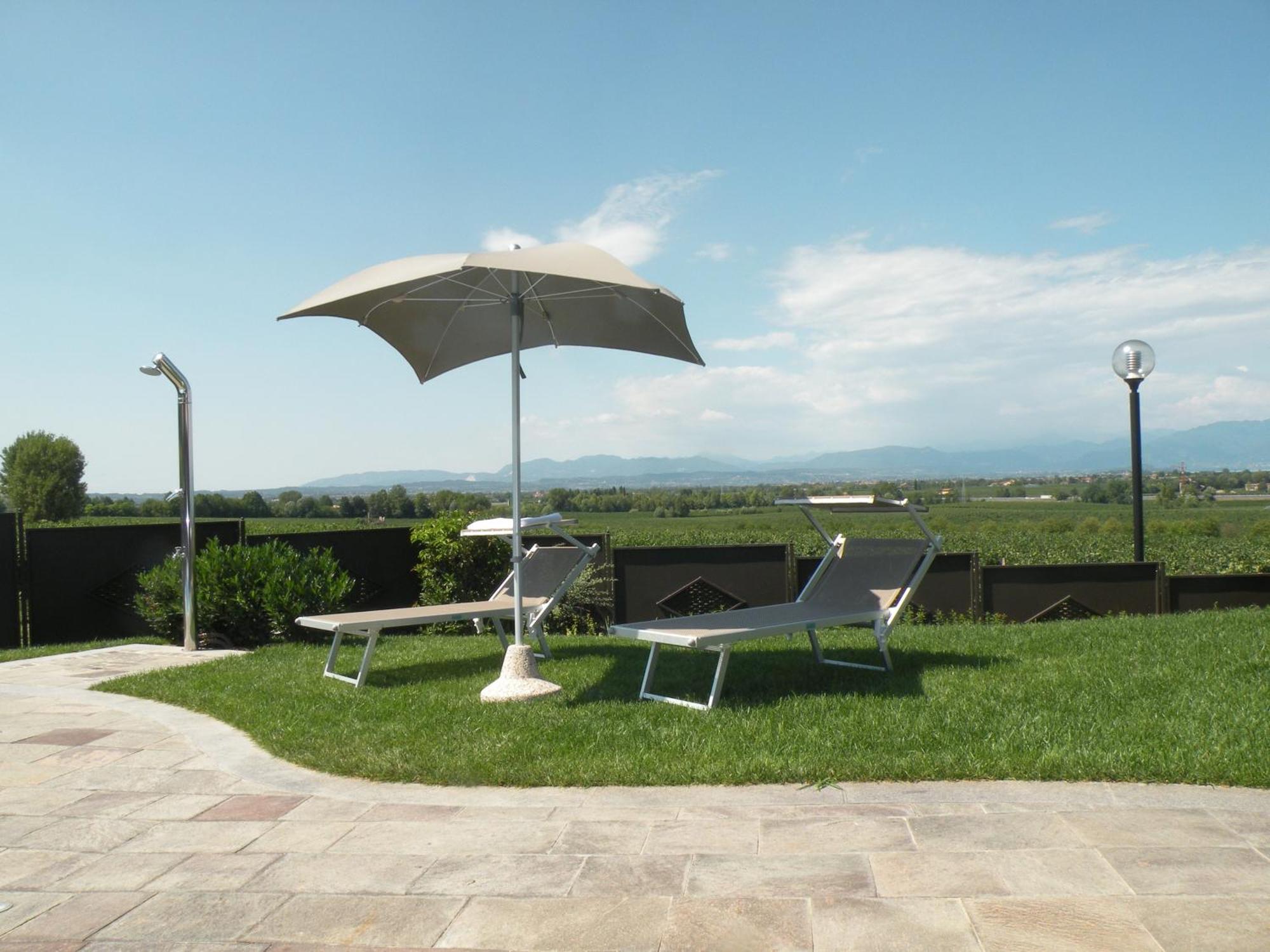 Sweet Life Bed & Breakfast Peschiera del Garda Bagian luar foto