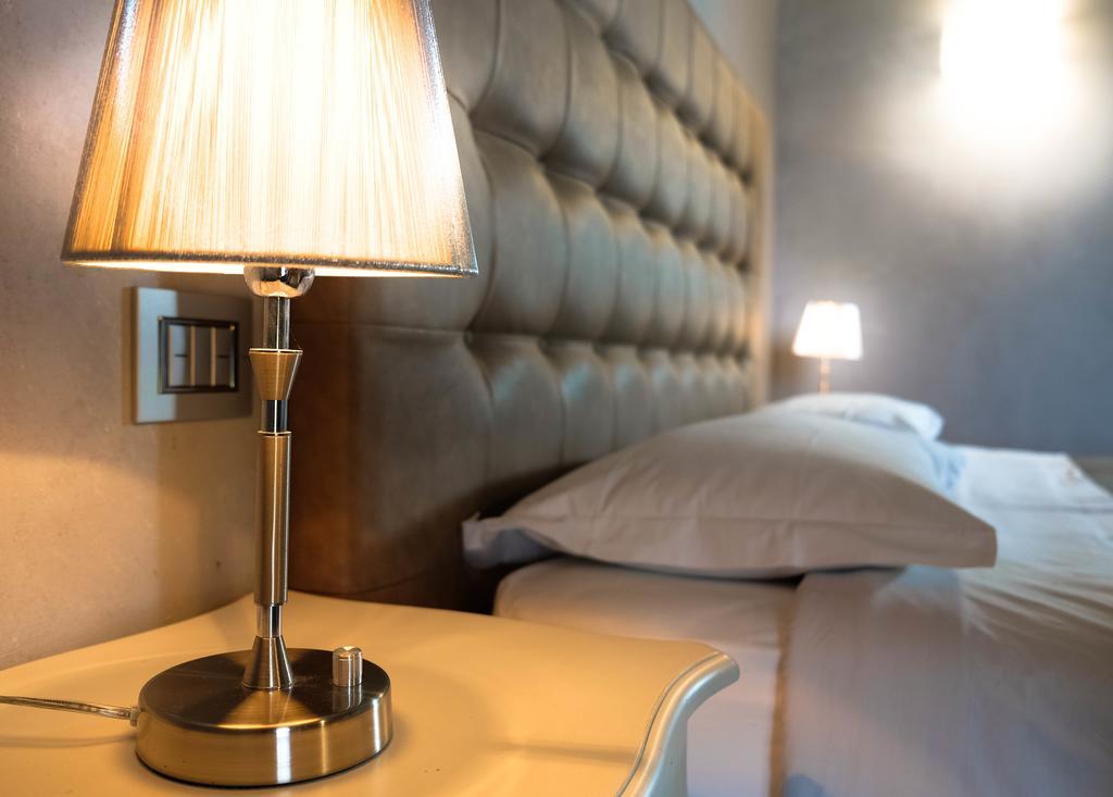 Sweet Life Bed & Breakfast Peschiera del Garda Bagian luar foto