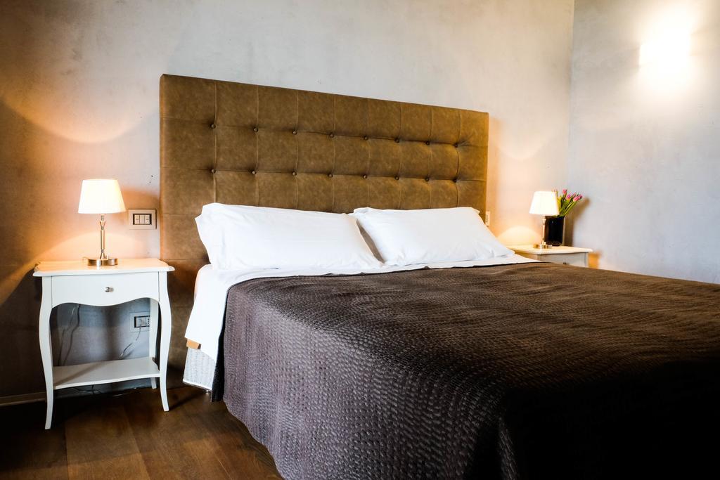 Sweet Life Bed & Breakfast Peschiera del Garda Bagian luar foto