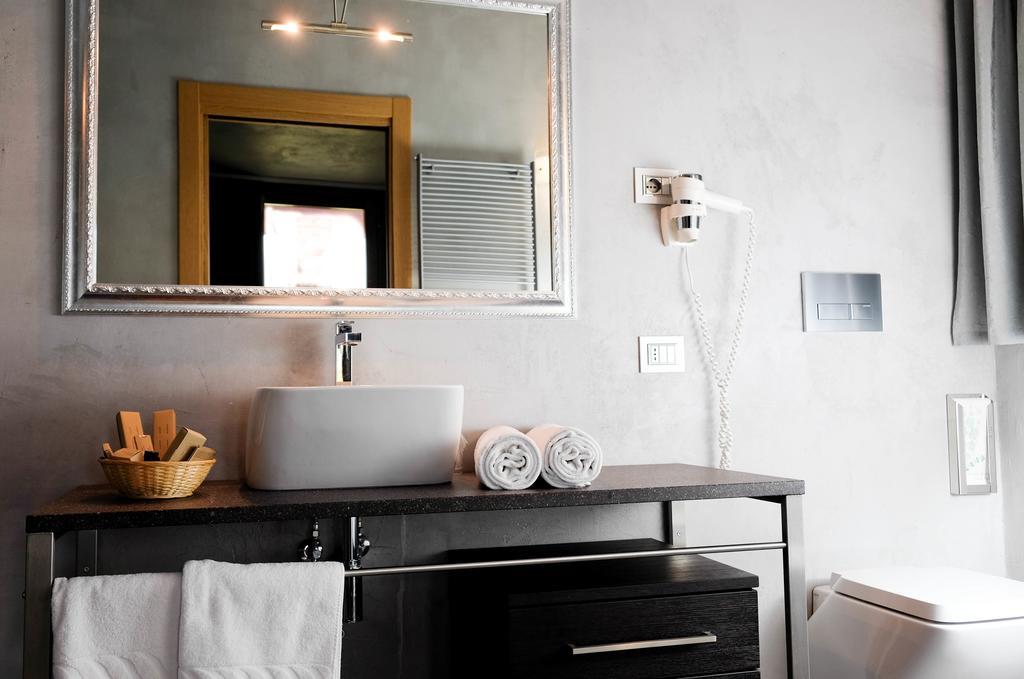 Sweet Life Bed & Breakfast Peschiera del Garda Bagian luar foto