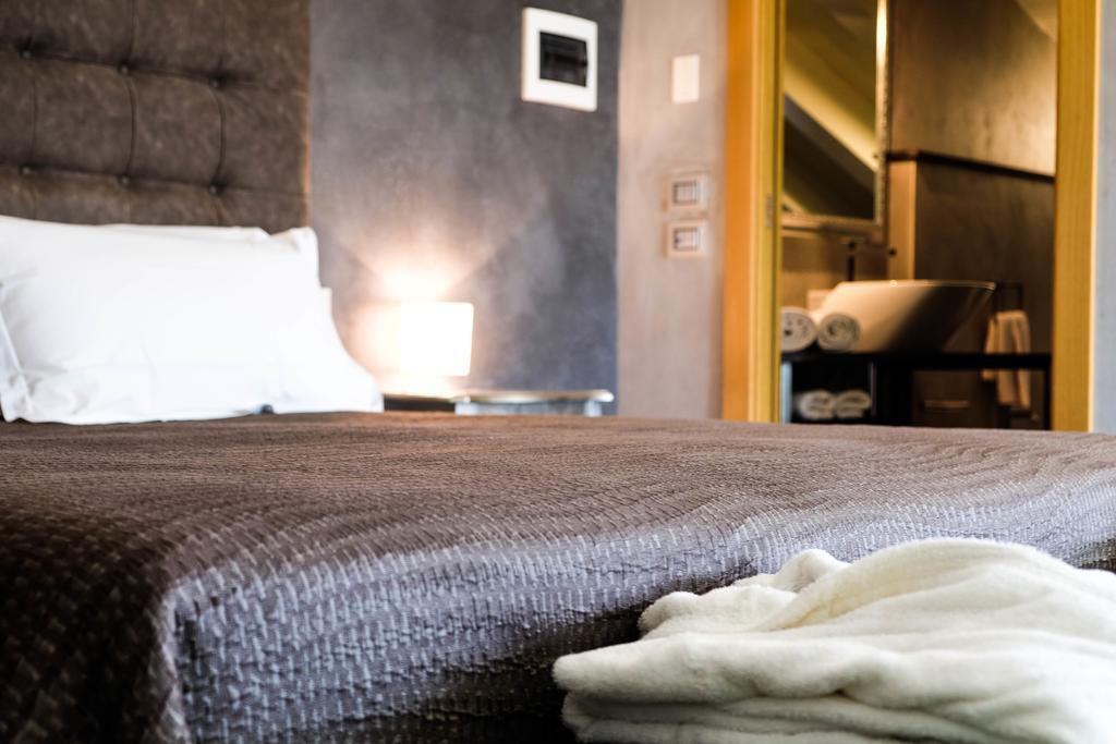 Sweet Life Bed & Breakfast Peschiera del Garda Bagian luar foto