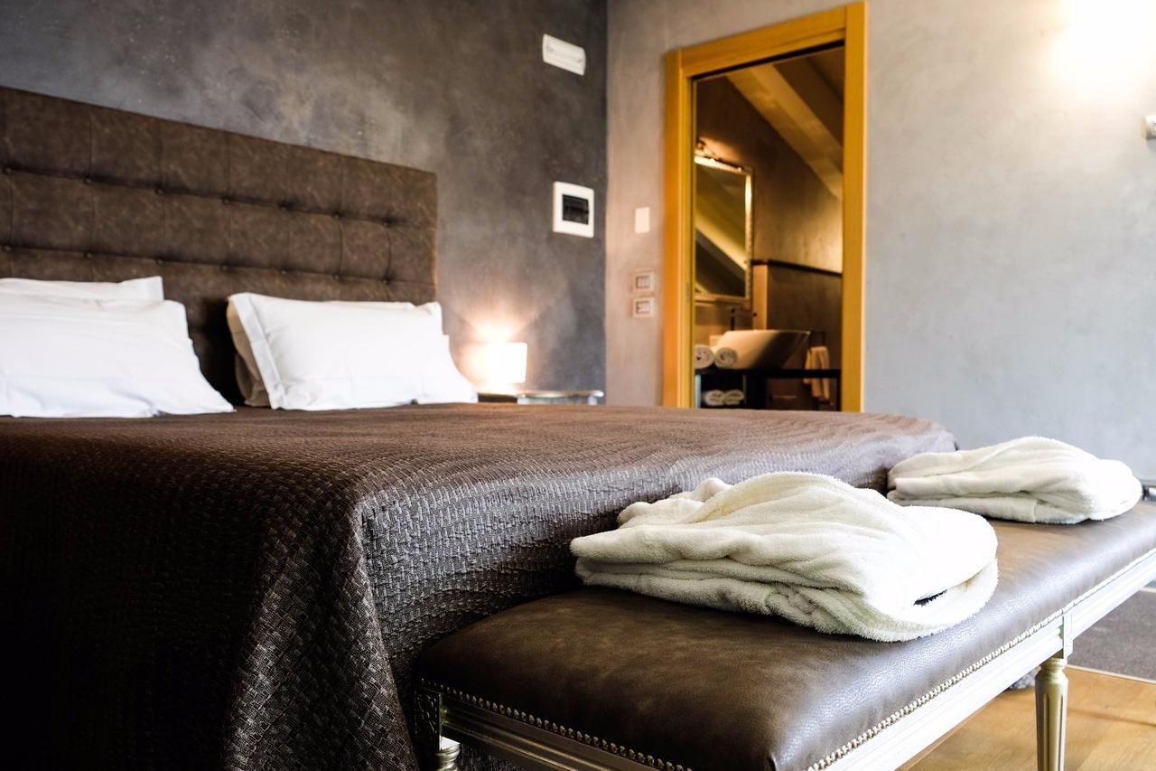 Sweet Life Bed & Breakfast Peschiera del Garda Bagian luar foto