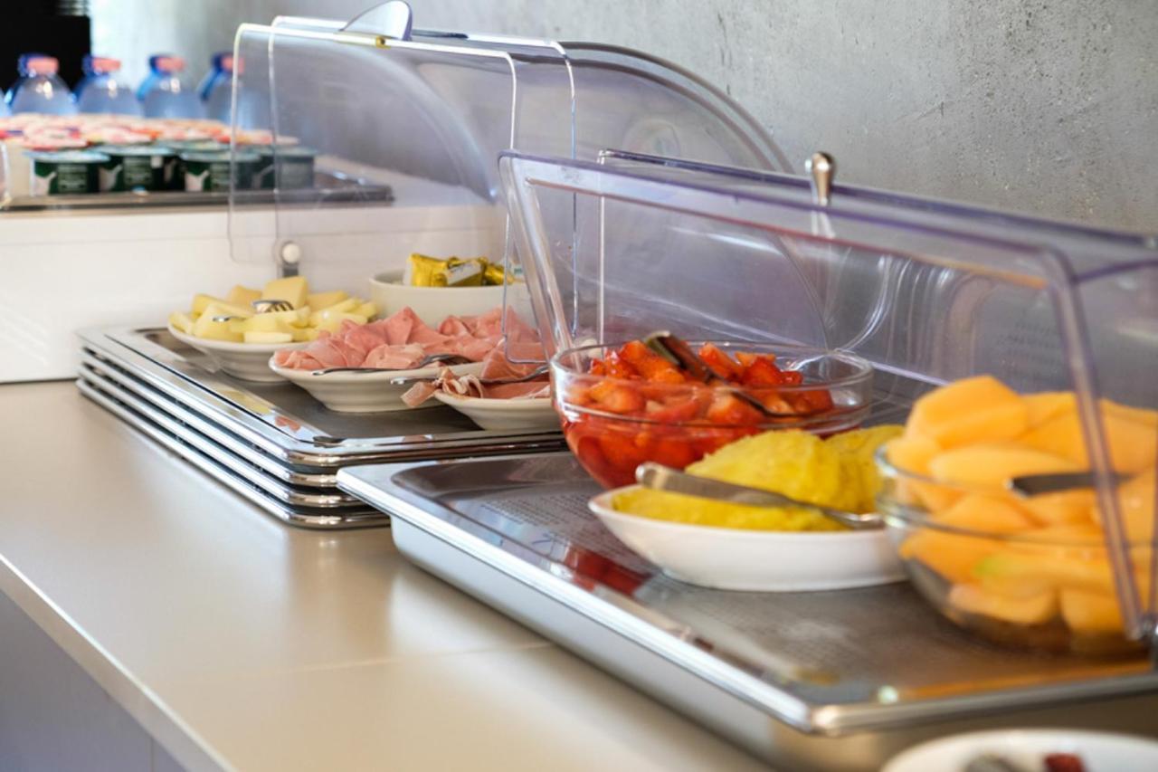 Sweet Life Bed & Breakfast Peschiera del Garda Bagian luar foto