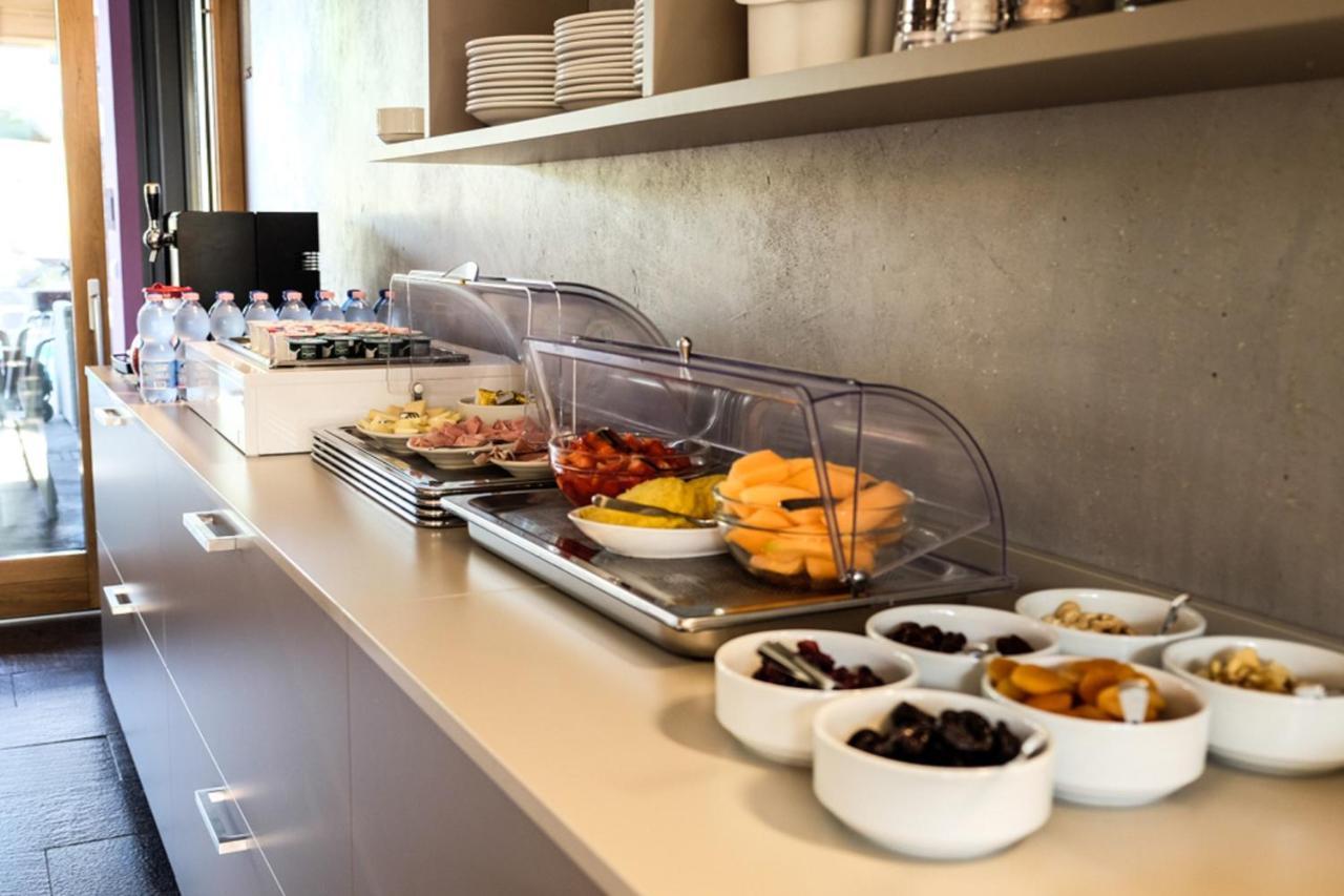 Sweet Life Bed & Breakfast Peschiera del Garda Bagian luar foto